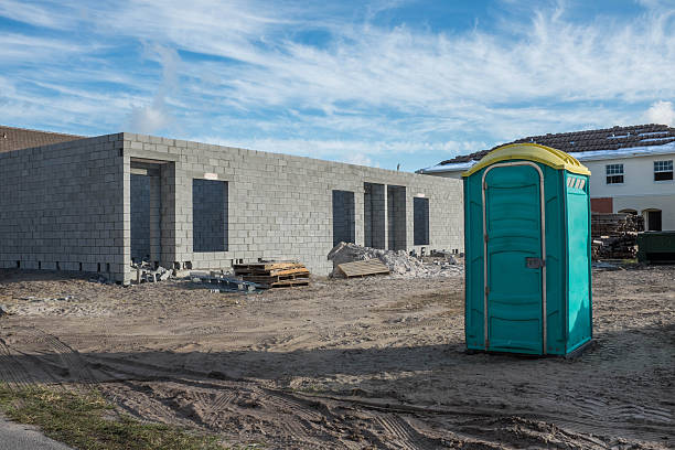 Best Porta potty rental near me  in East Palestine, OH